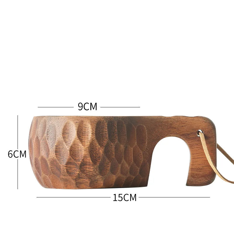 Caneca de Madeira Nórdica com Alça e Corda Suspensa - Casa Terroir