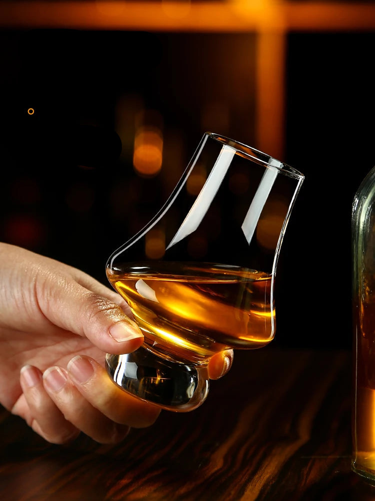 Cristal artesanal, Aroma Cup, Uísque