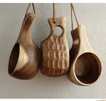 Caneca de Madeira Nórdica com Alça e Corda Suspensa - Casa Terroir