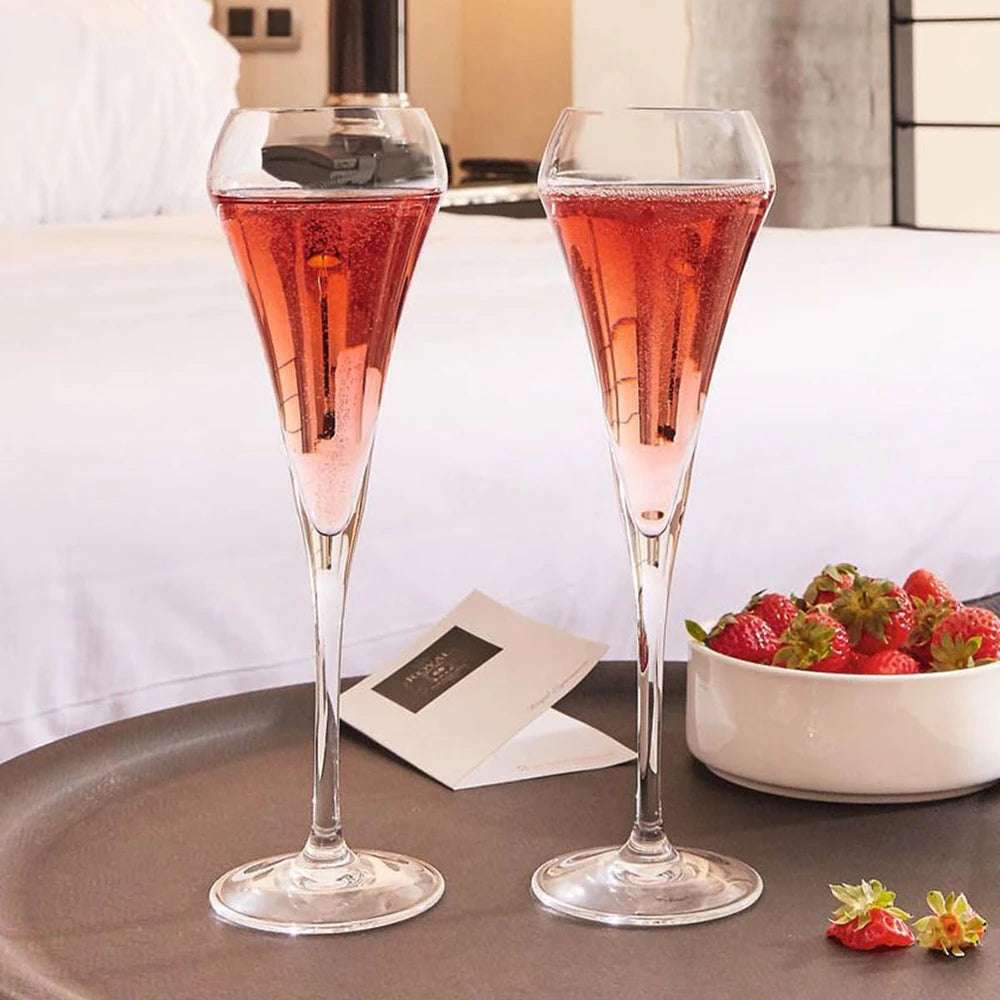 Conjunto de flautas de champanhe de cristal com 6 copos de 210ml para despejar vinho perfeito e aprimoramento de aroma
